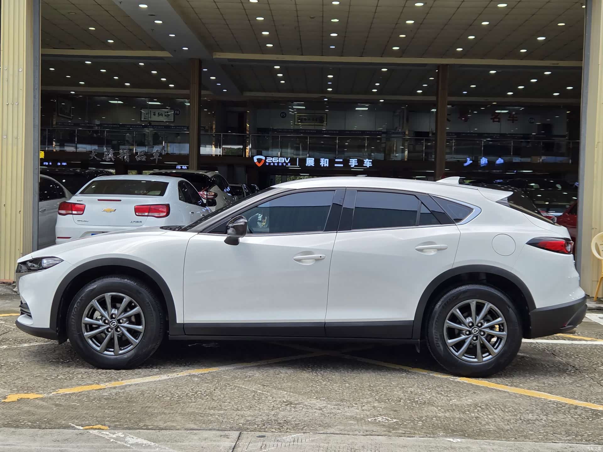 Mazda CX-4, 2020 12