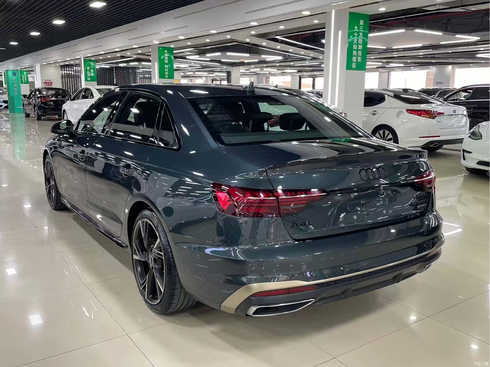 Audi A4L, 2024 все фото