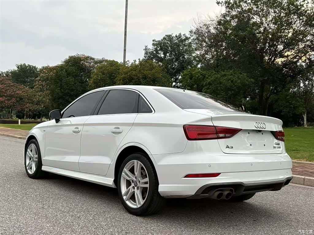 Audi A3, 2019 все фото