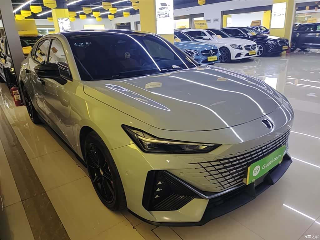 Changan UNI-V, 2022 4