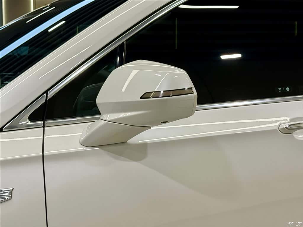 Cadillac XT6, 2022 13