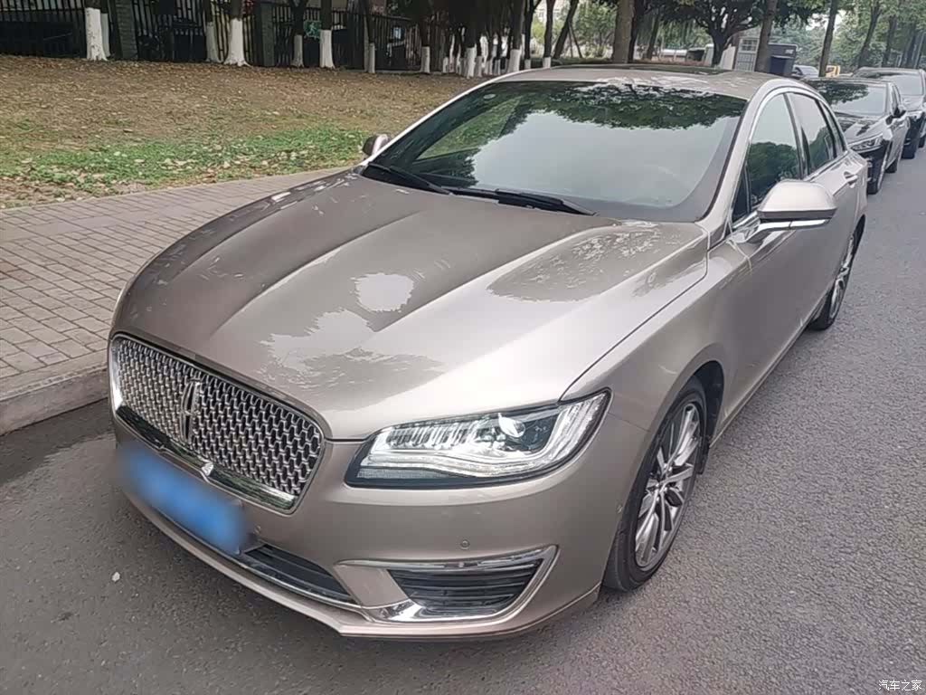 Lincoln MKZ, 2018 2