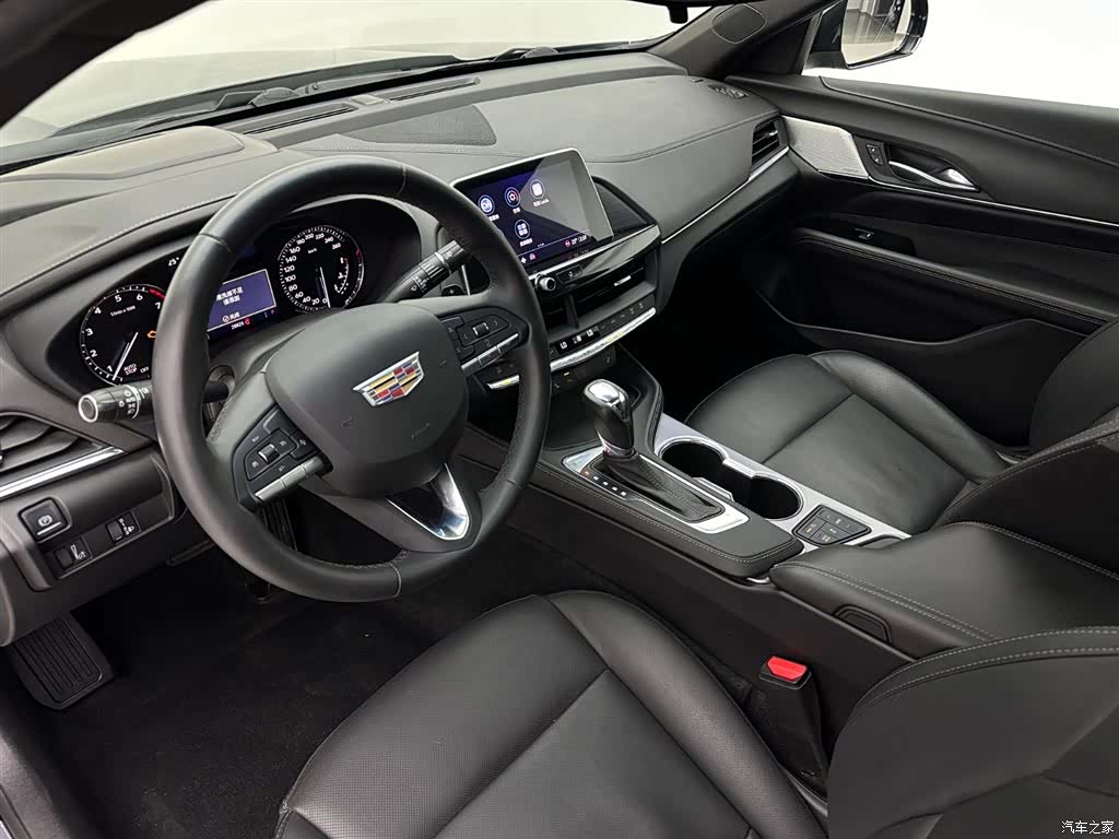 Cadillac CT4, 2023 16