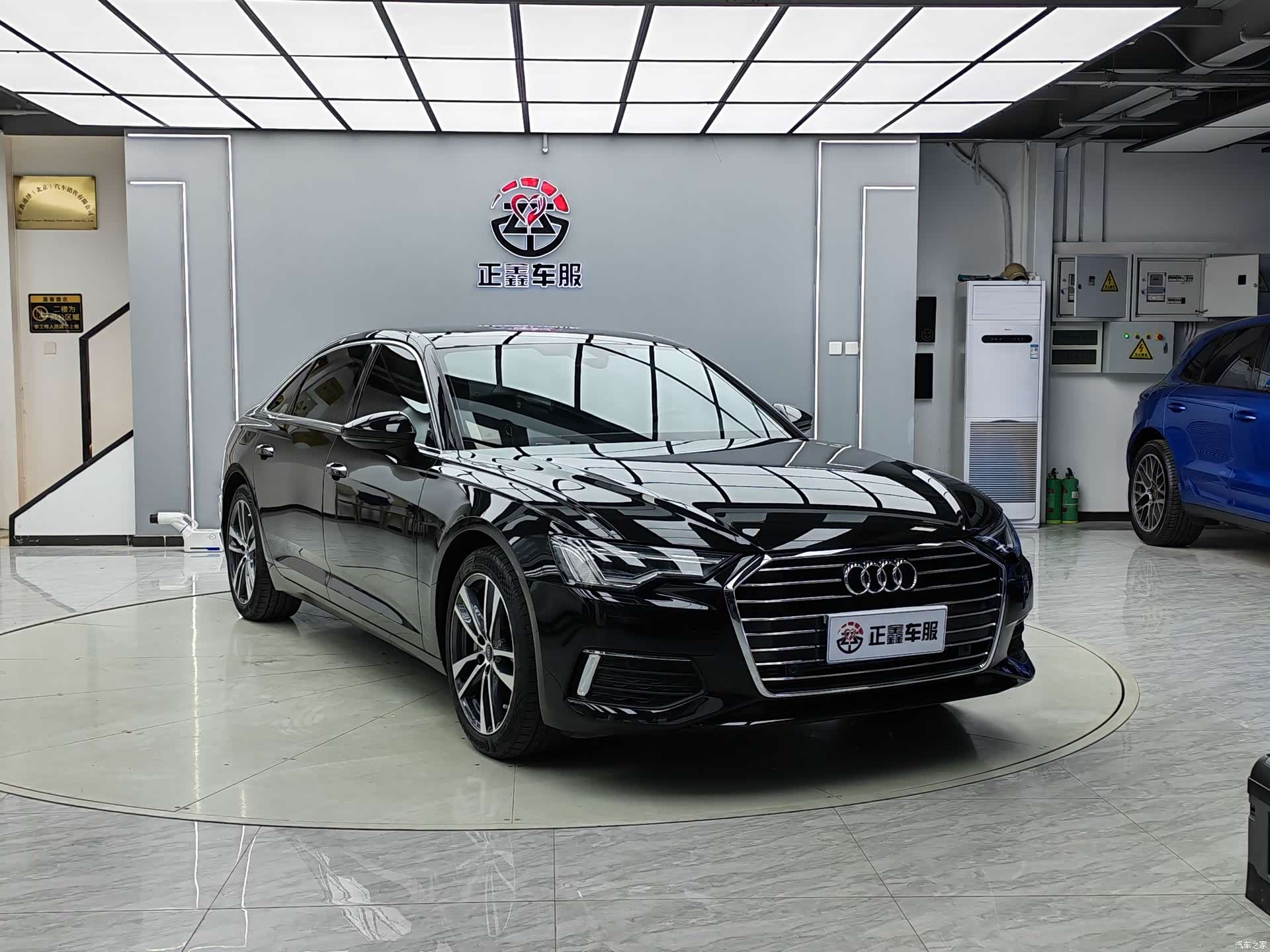 Audi A6L, 2022 3