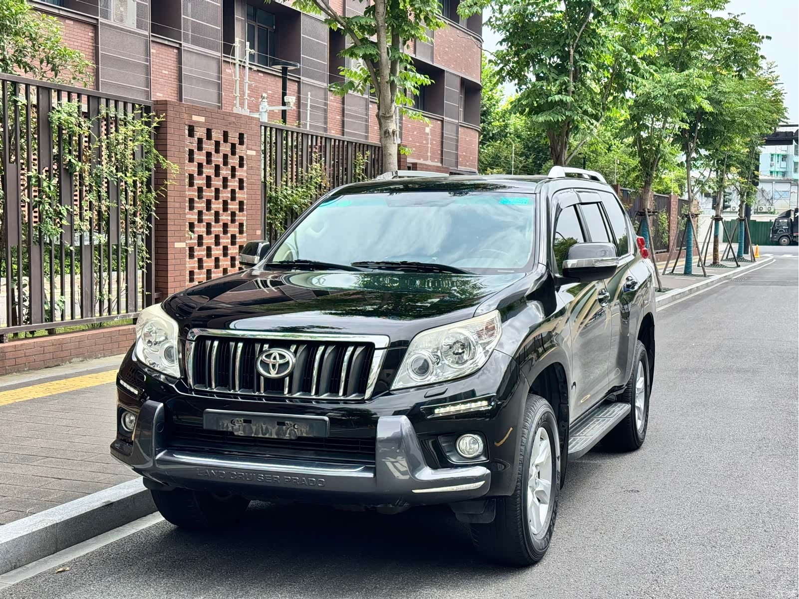 Toyota Prado, 2013 1