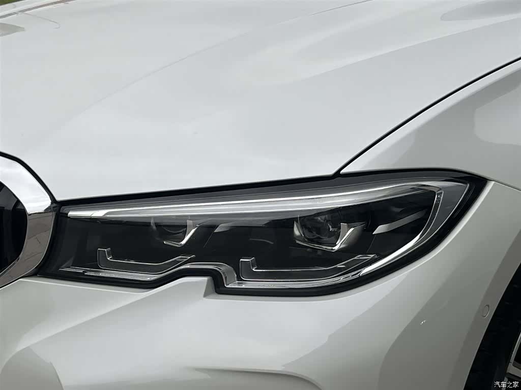 BMW 3 Series, 2021 9