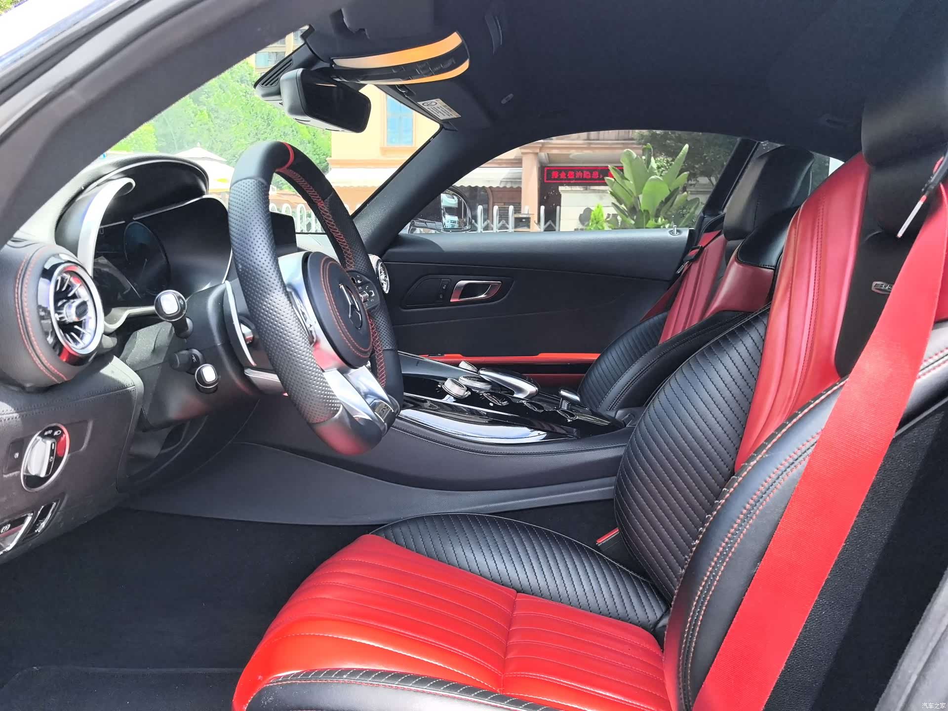 MG AMG, 2017 13