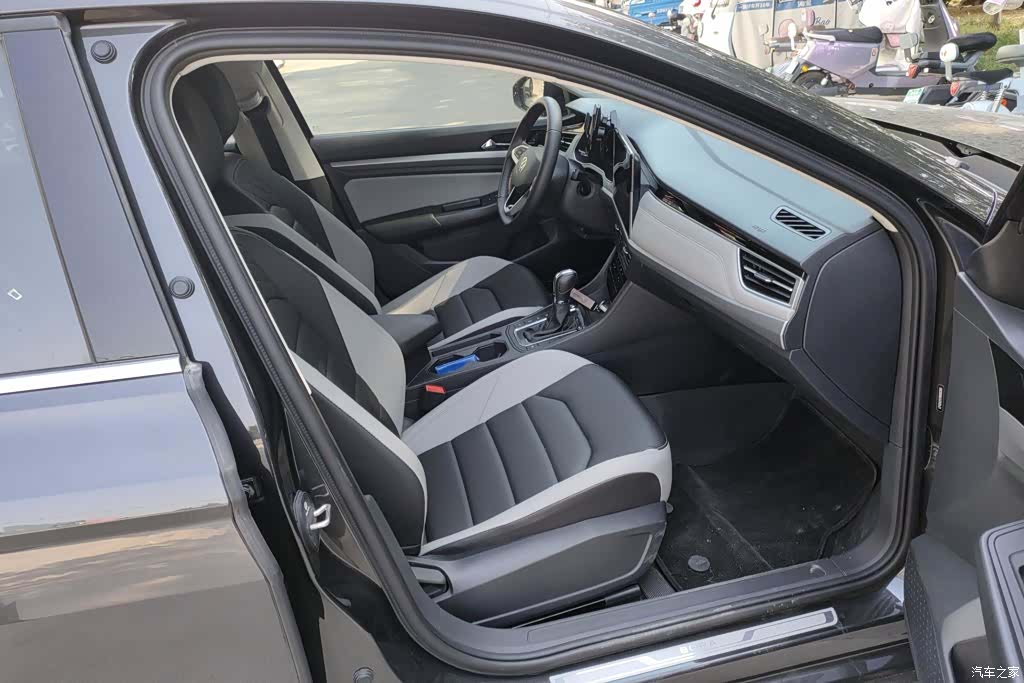 Volkswagen Bora, 2025 8