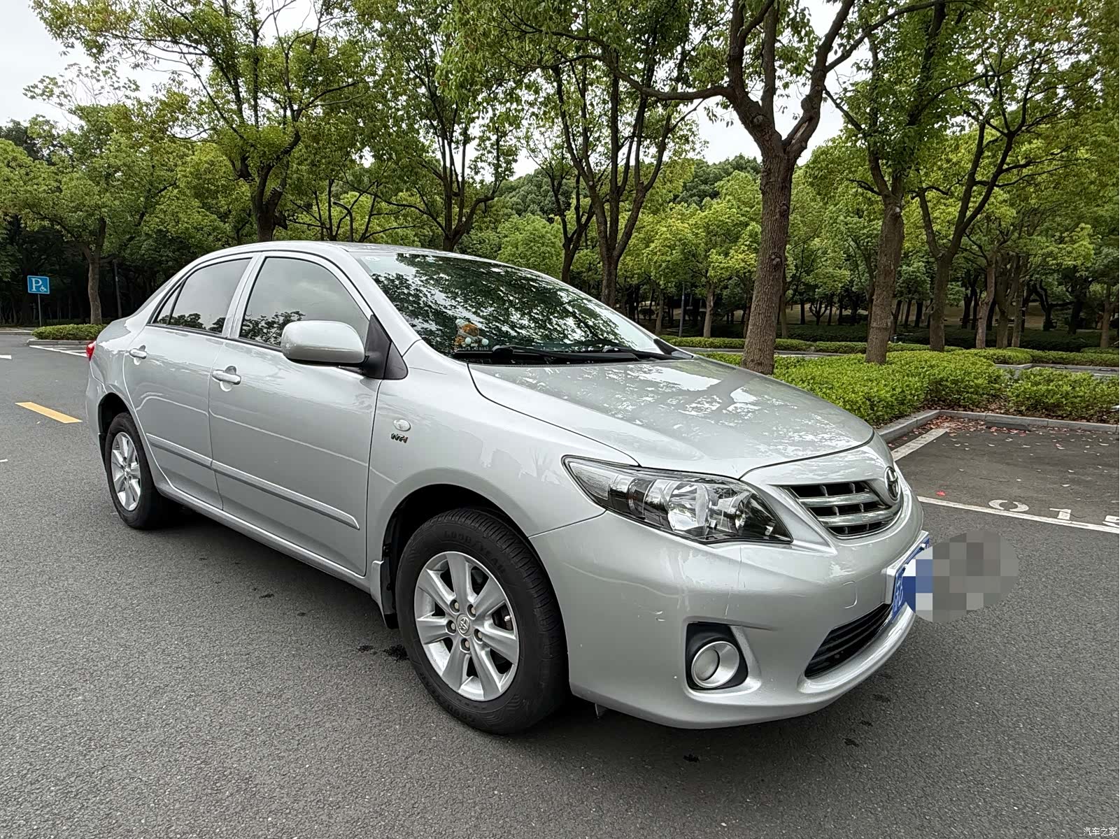 Toyota Corolla, 2014 все фото