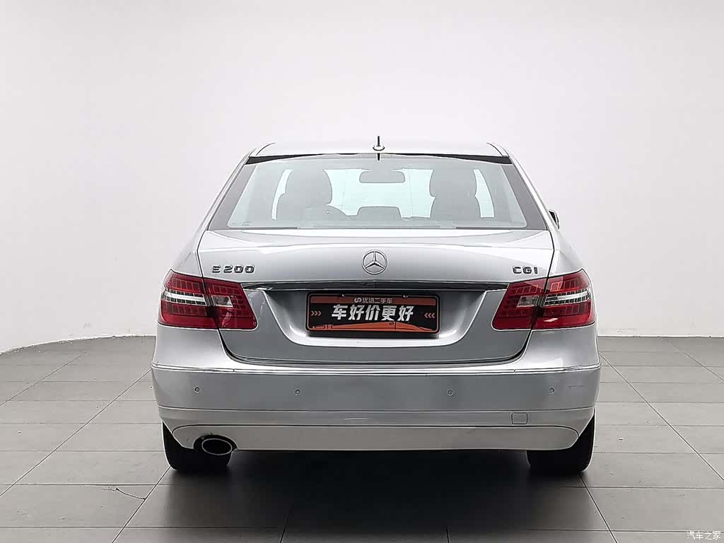 Mercedes-Benz E-Class, 2010 4