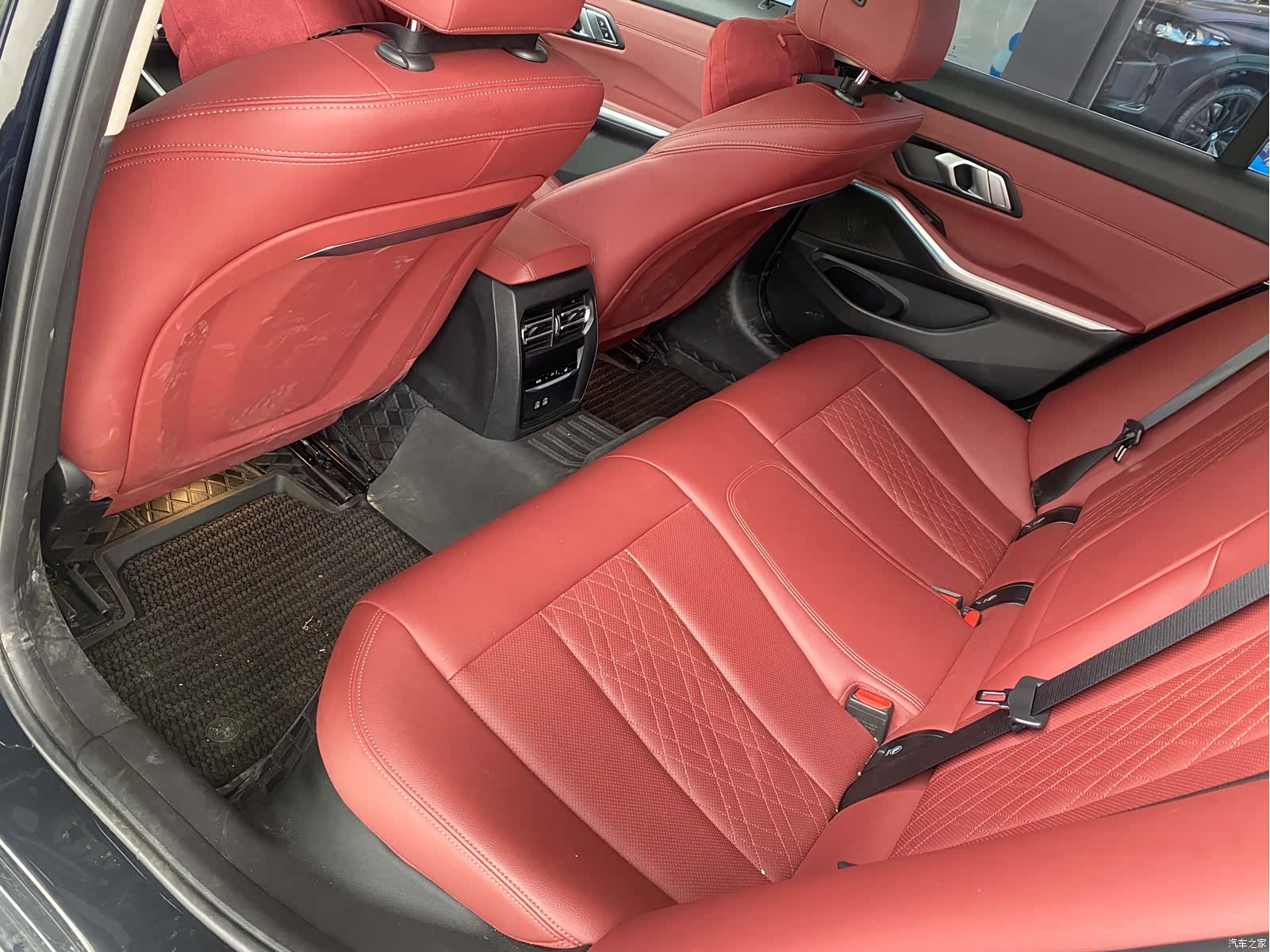 BMW 3 Series, 2023 9