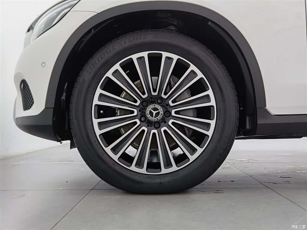 Mercedes-Benz GLC, 2018 17