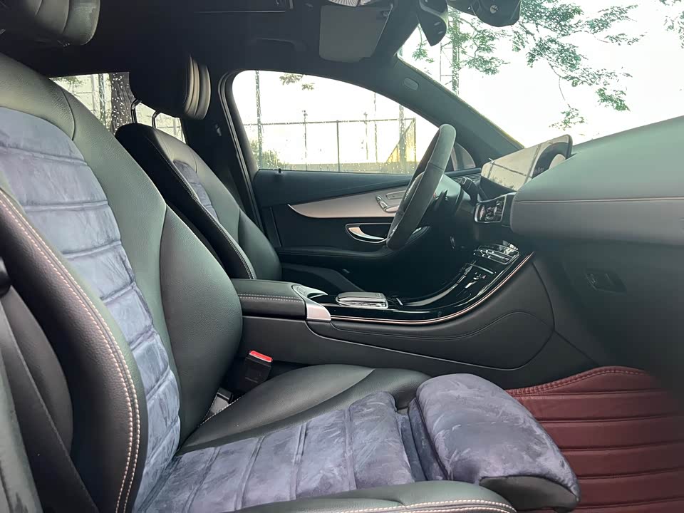 Mercedes-Benz EQC Mercedes-Benz EQC