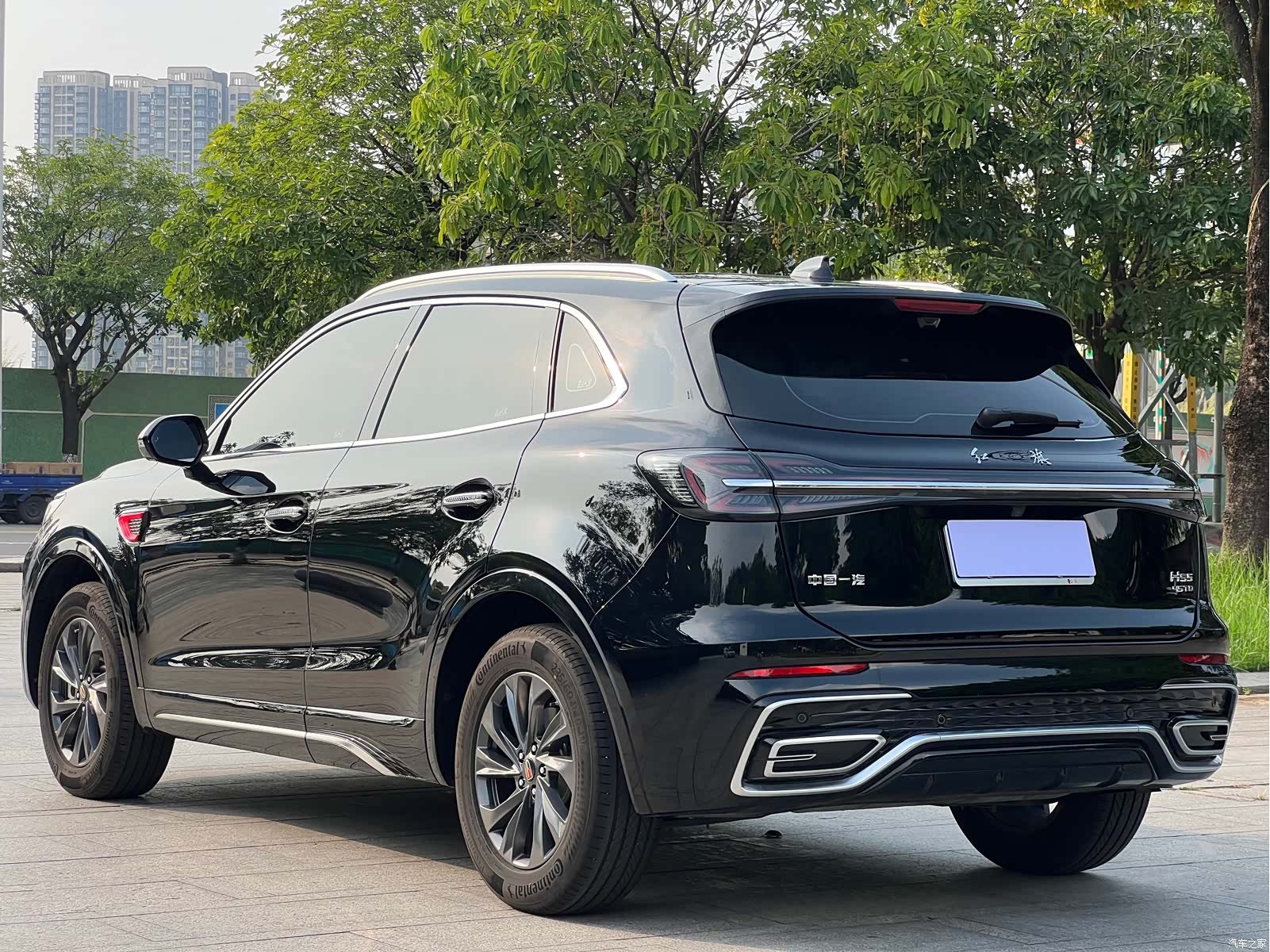 Hongqi HS5, 2024 18