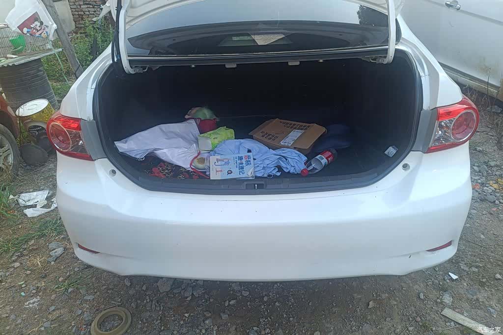 Toyota Corolla, 2012 4