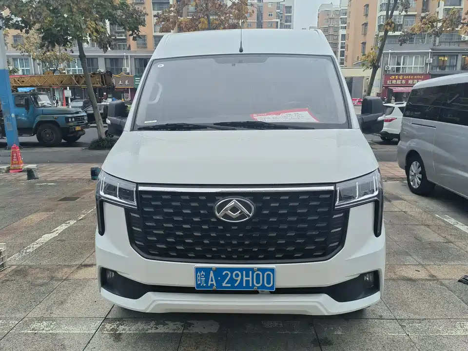 MAXUS Xintu V80
