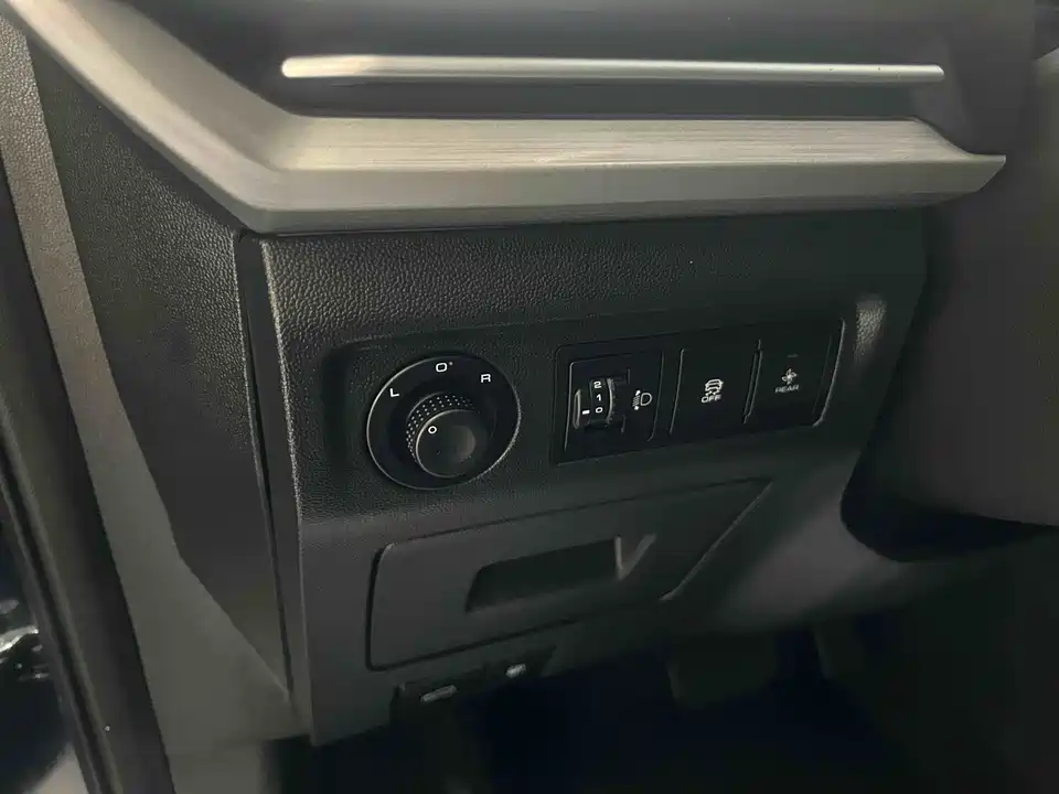 Wuling Wuling Jiachen