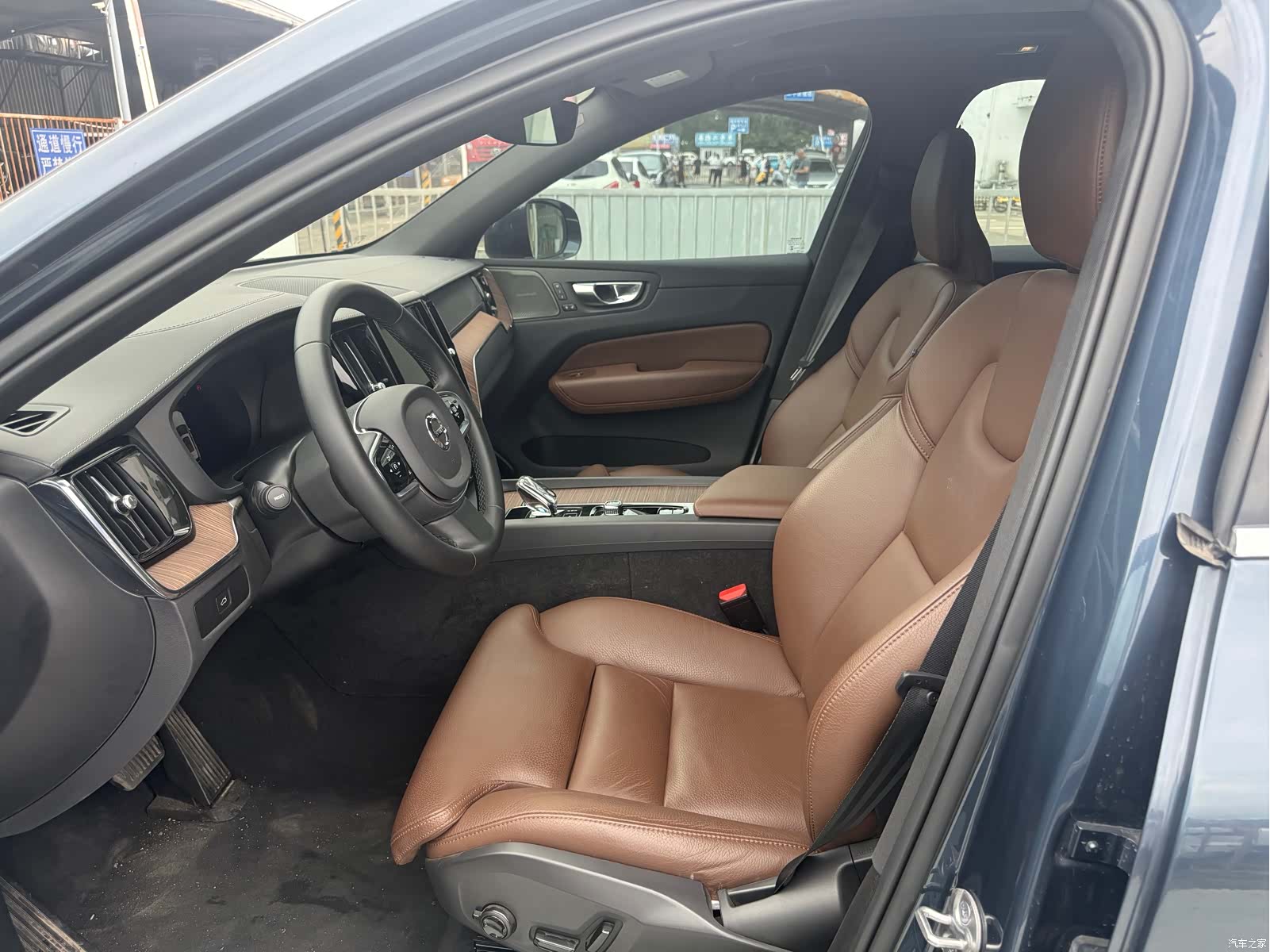 Volvo XC60, 2023 10