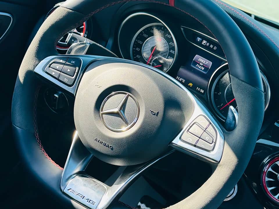 Mercedes-Benz CLA AMG