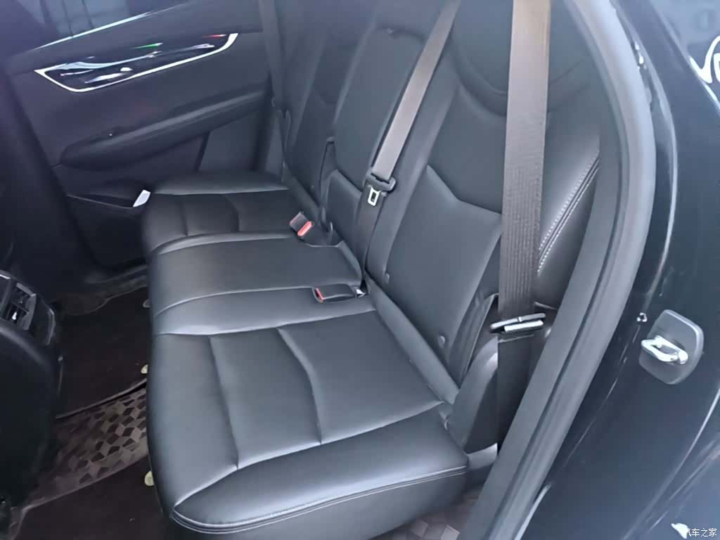 Cadillac XT5, 2024 17