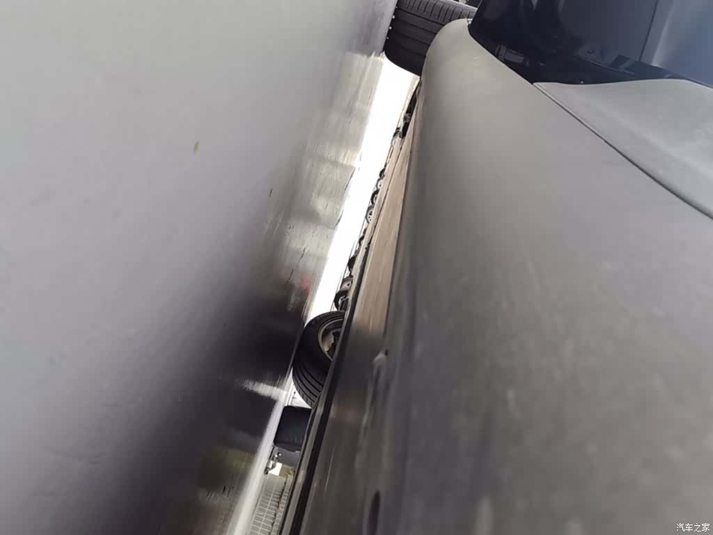 Tesla Model Y, 2022 22
