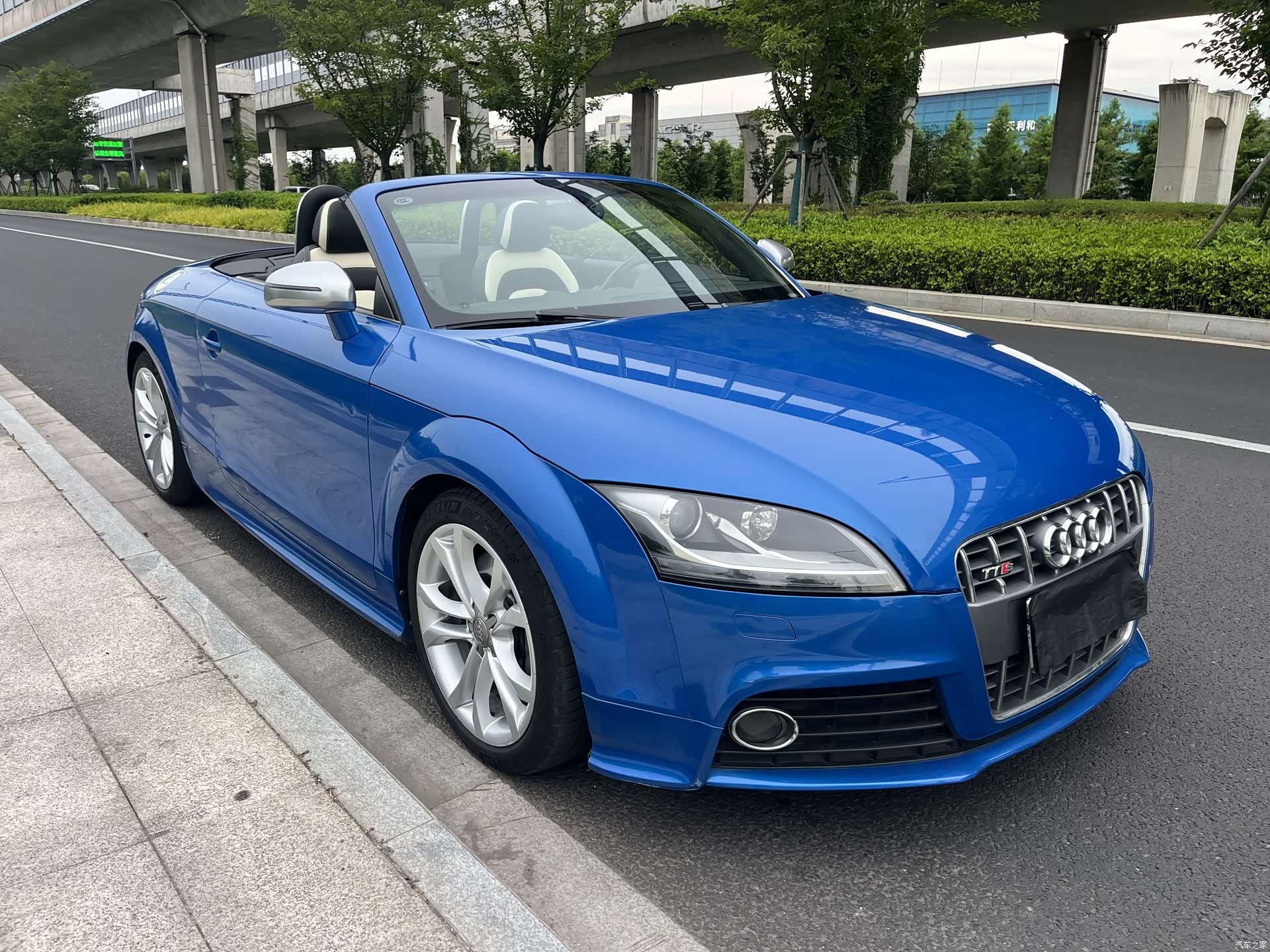 Audi TT, 2010 4