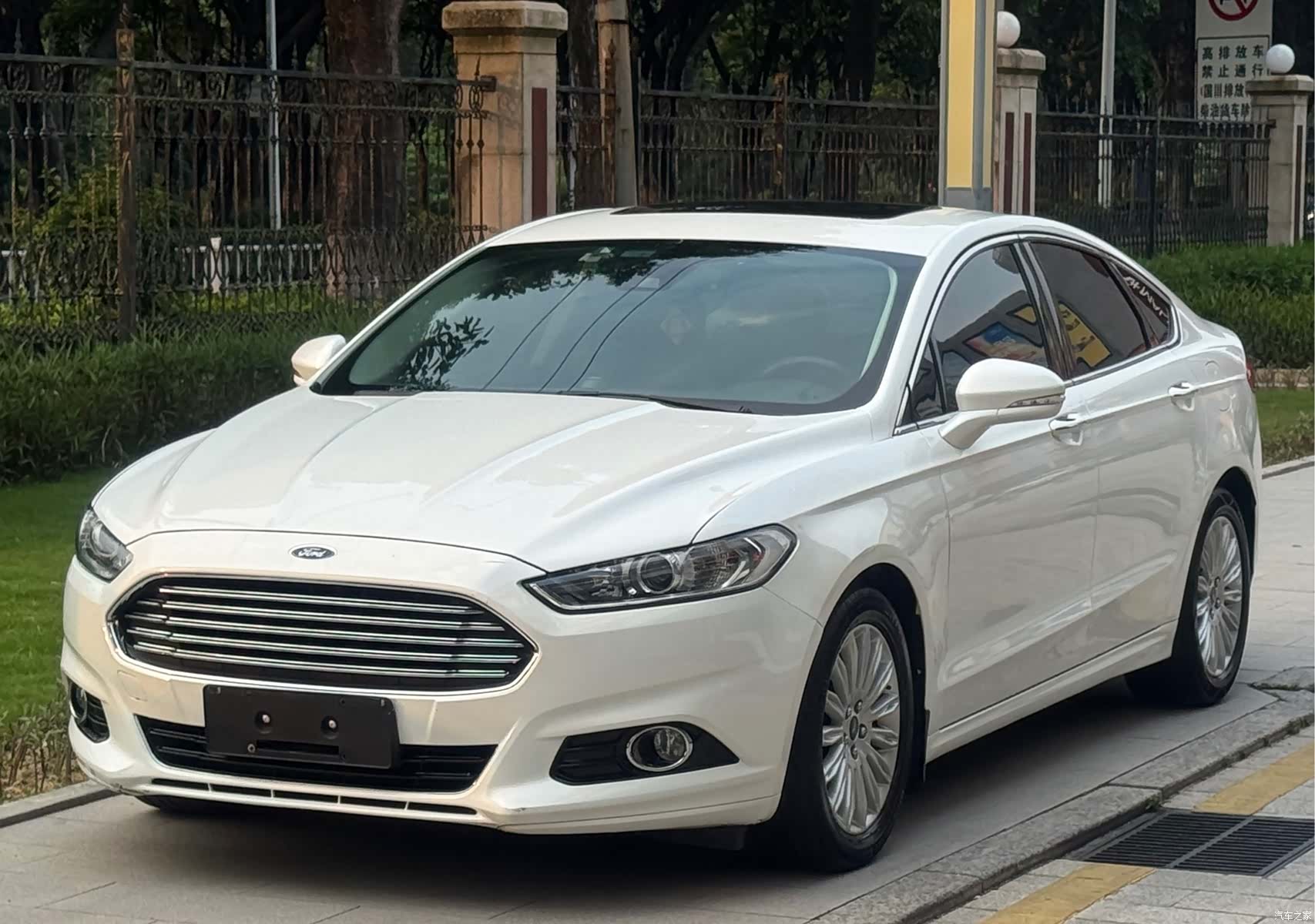 Ford Mondeo, 2016 1