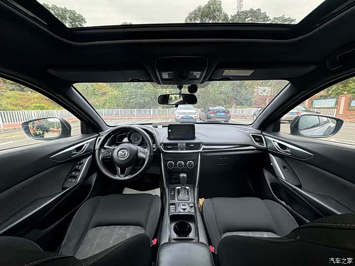 Mazda CX-4, 2016 6