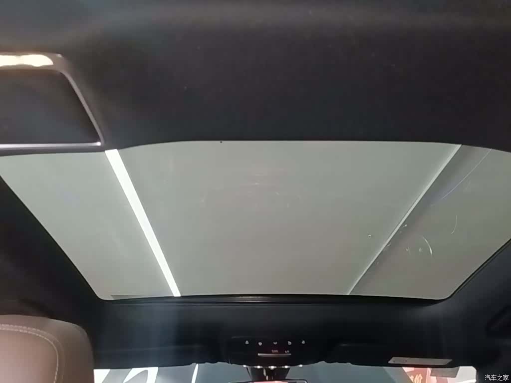 Mercedes-Benz E-Class, 2023 18