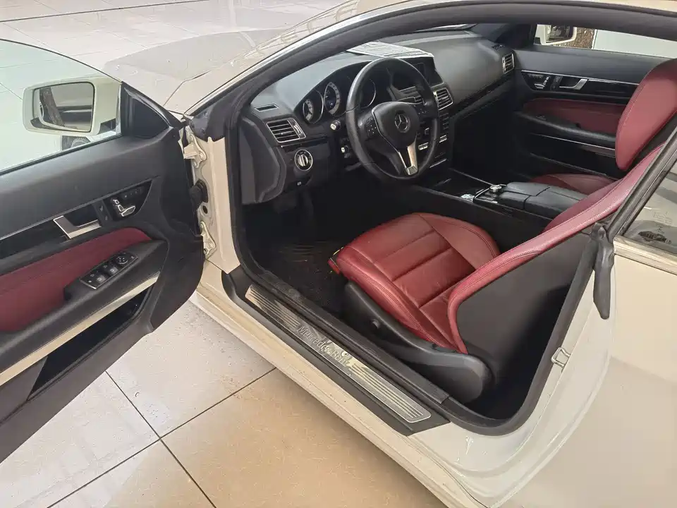 Mercedes-Benz E-class Mercedes-Benz E-class