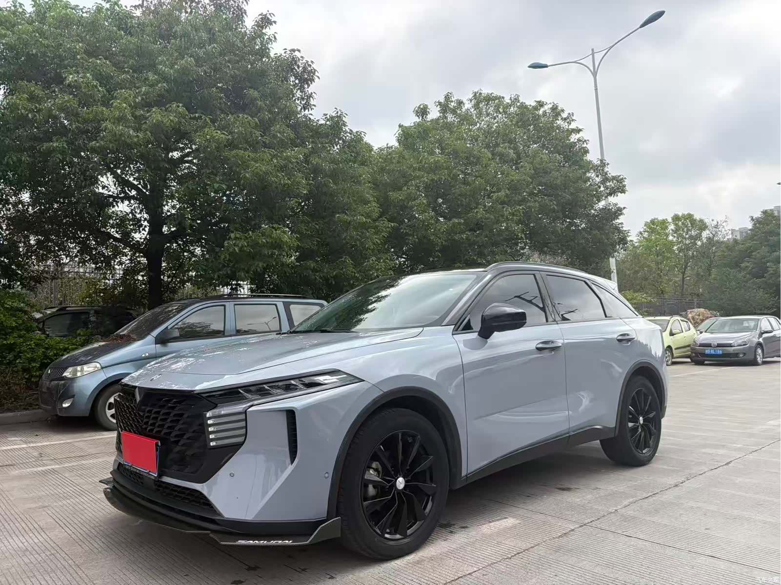 Nissan V, 2022 1