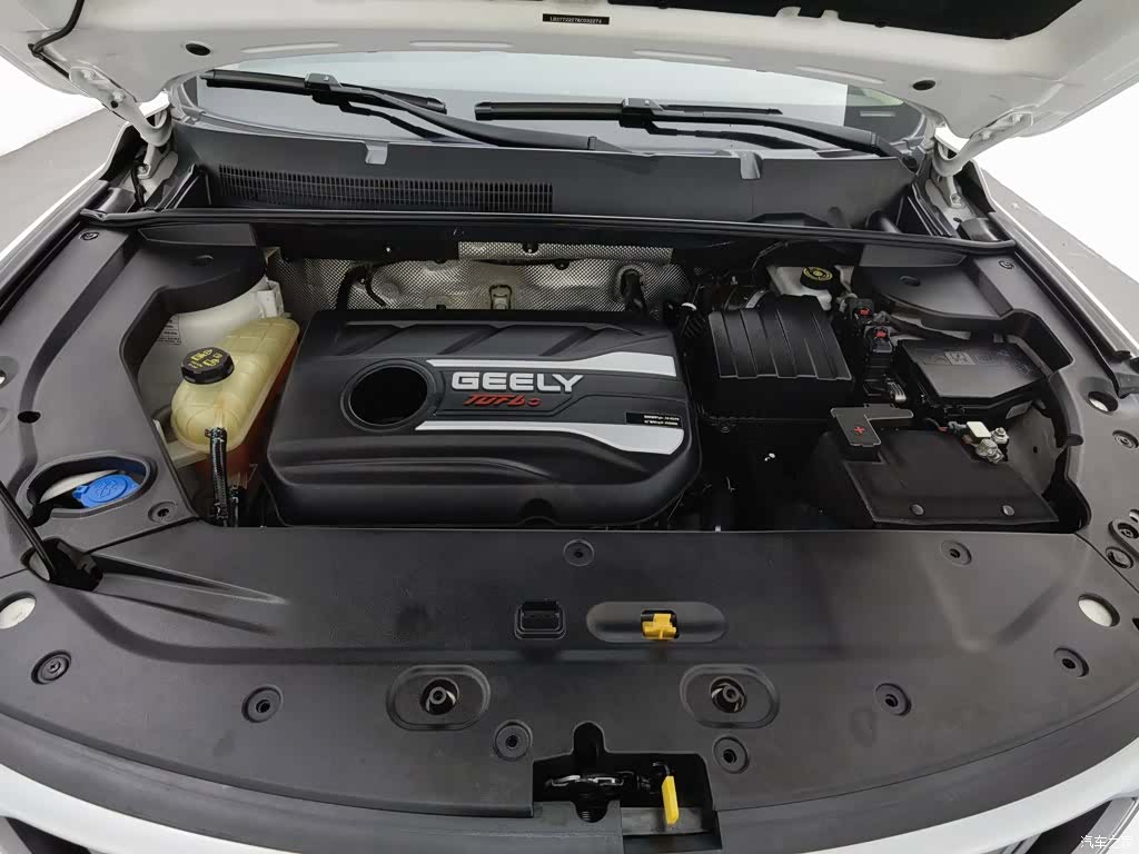 Geely X6, 2019 6