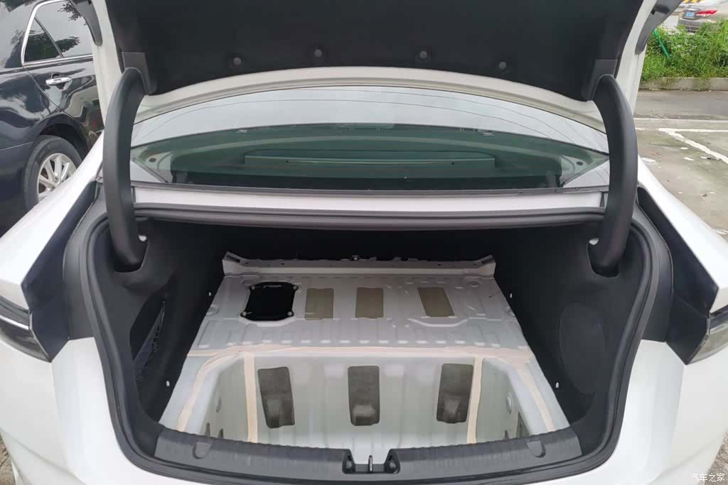 BYD Seal, 2023 4