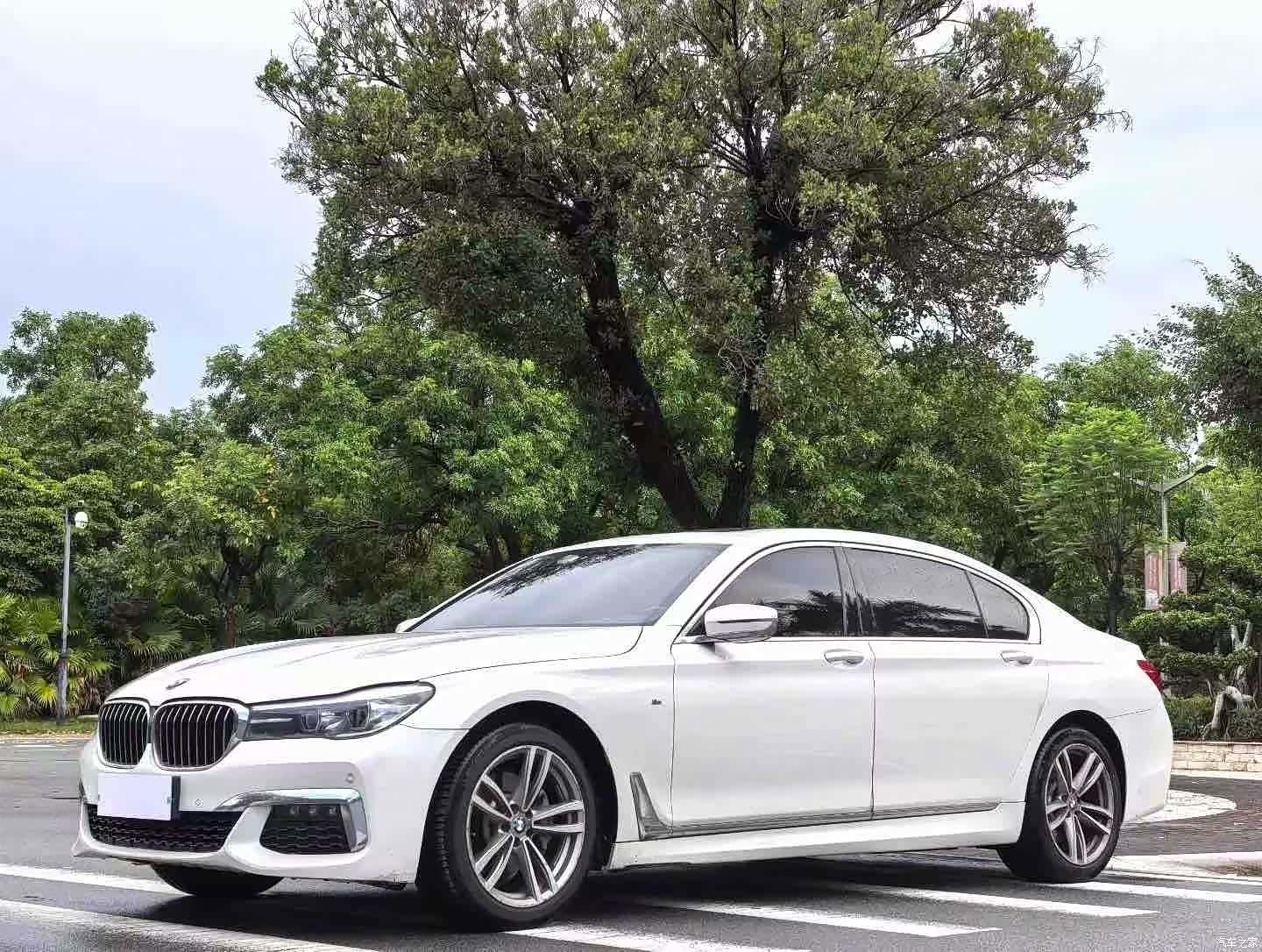 BMW 7 Series, 2018 1