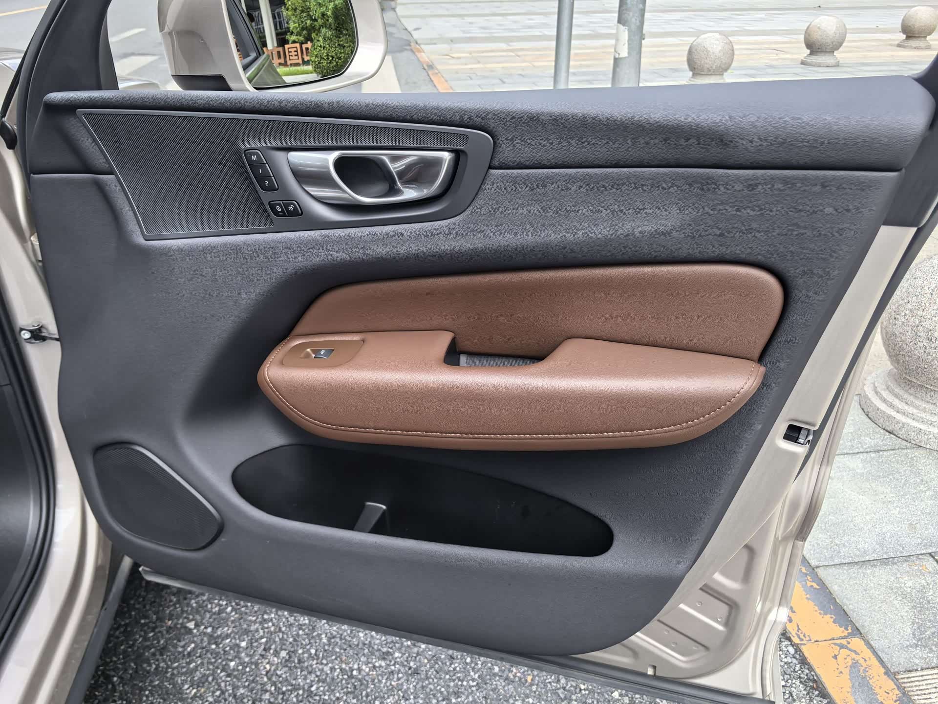 Volvo XC60, 2023 10