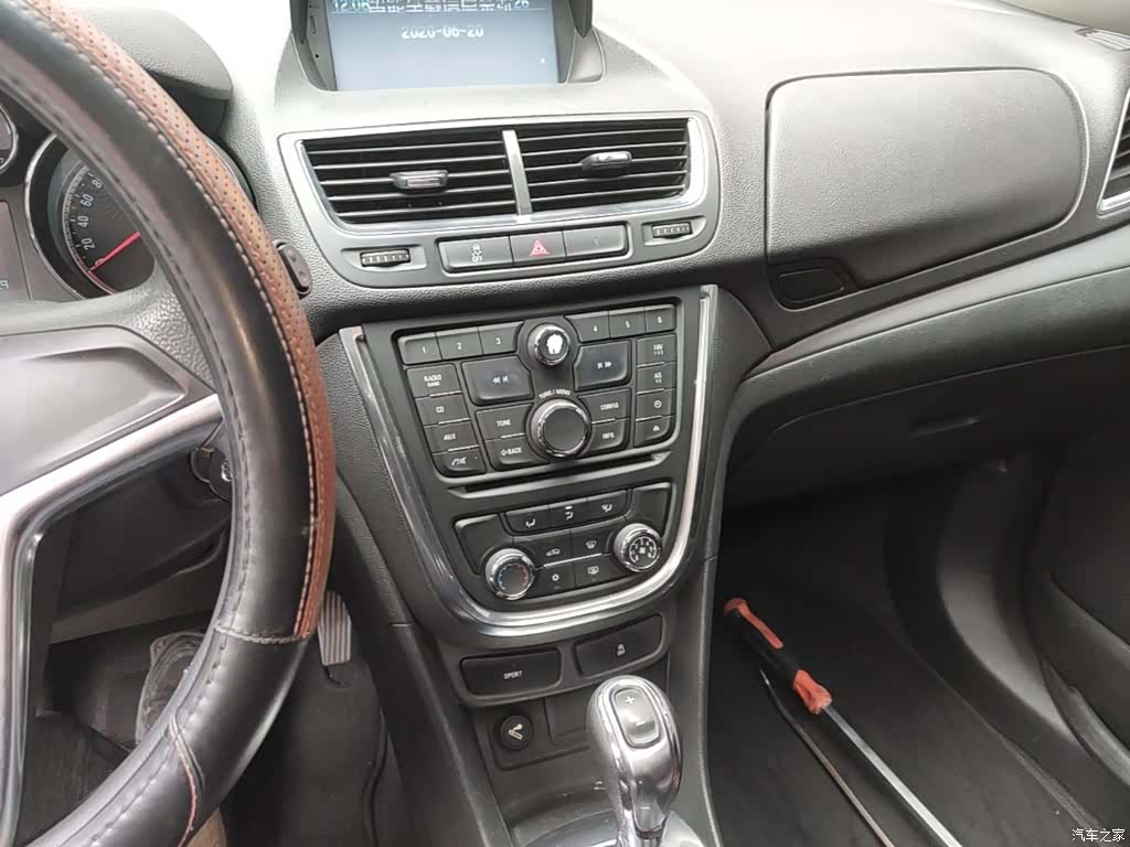 Buick Encore, 2016 13