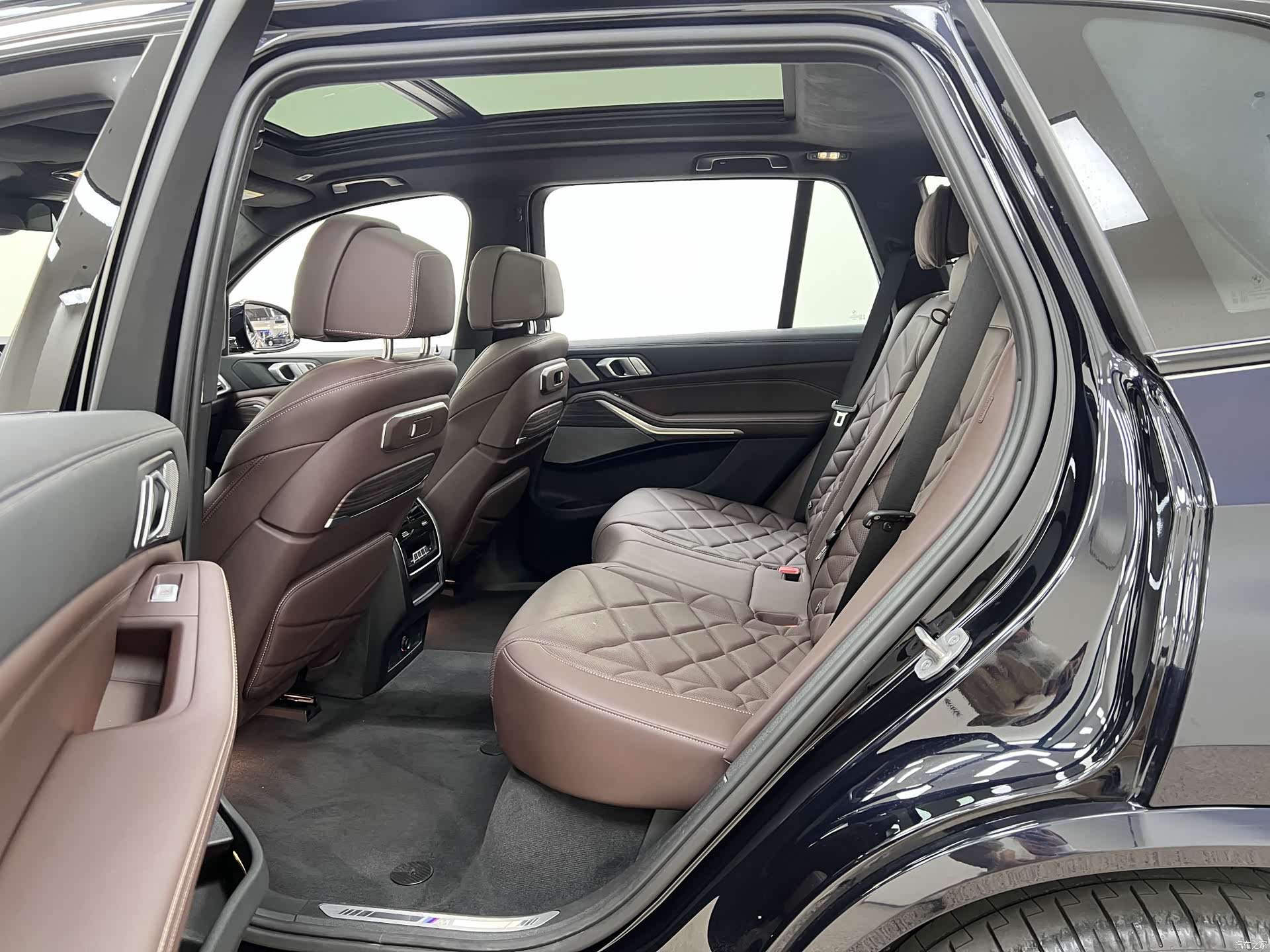 BMW X5, 2025 18
