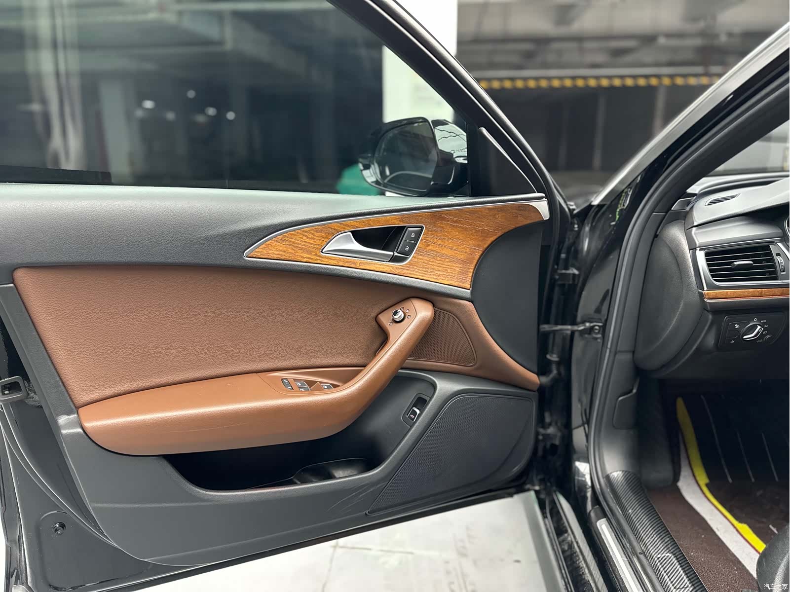 Audi A6L, 2018 9