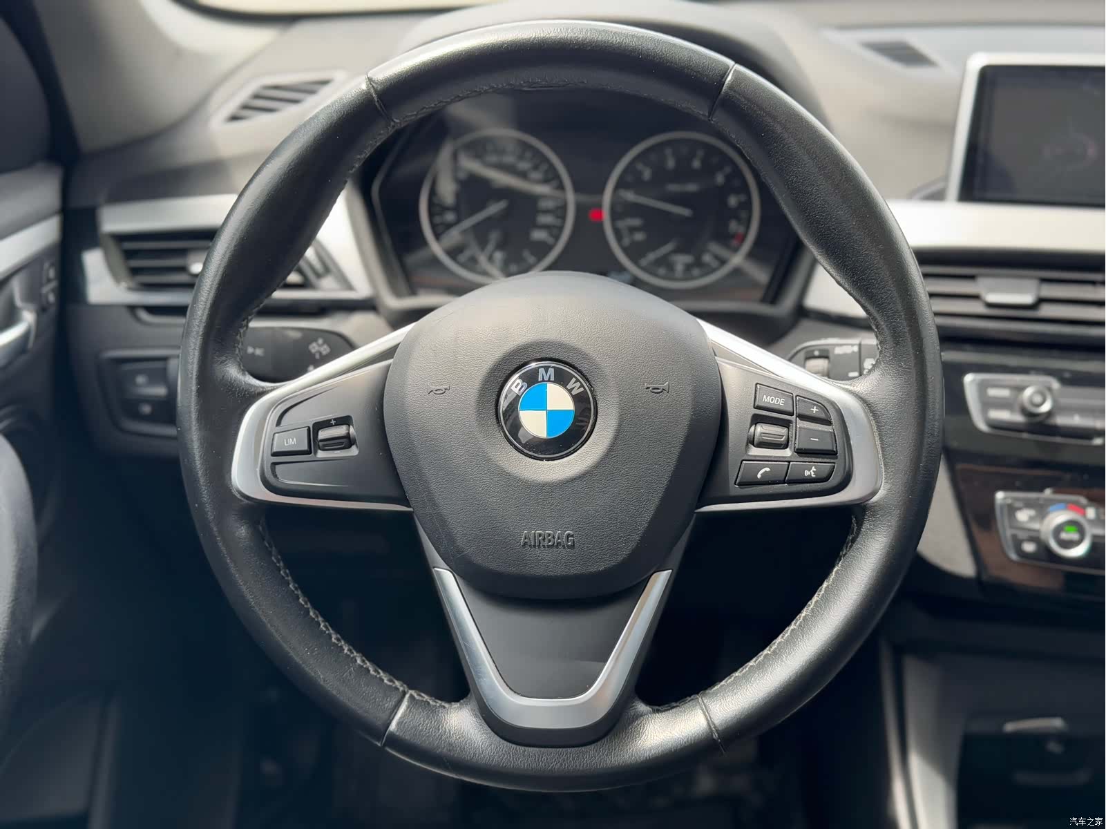 BMW X1, 2016 12