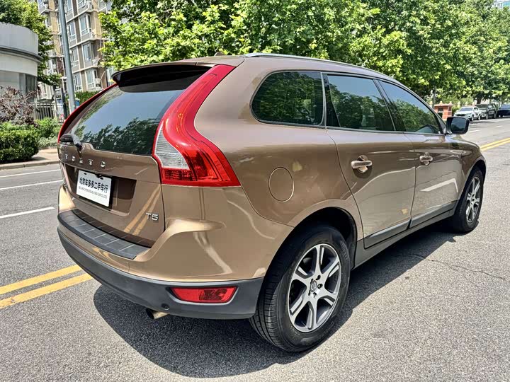 Volvo XC60, 2013 года фото 8