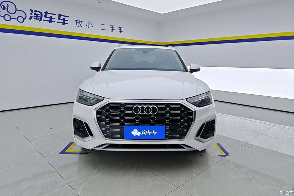 Audi Q5L, 2021 2