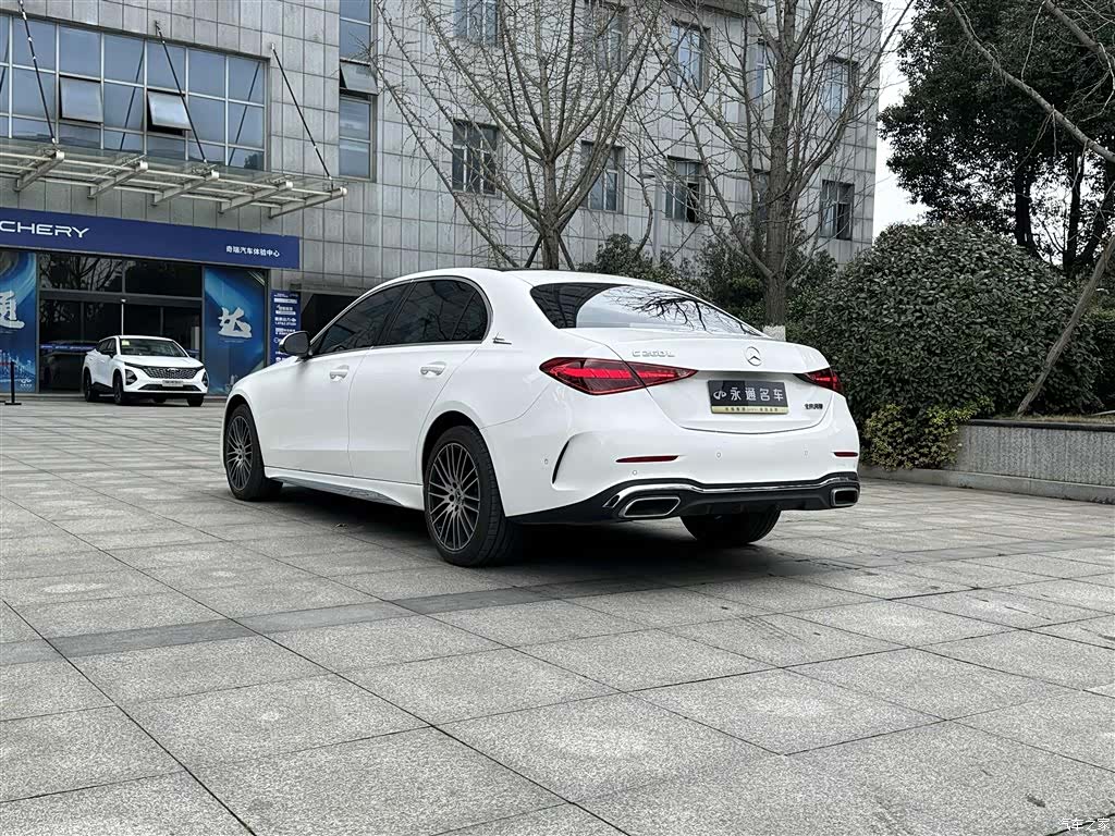 Mercedes-Benz C-Class, 2025 12