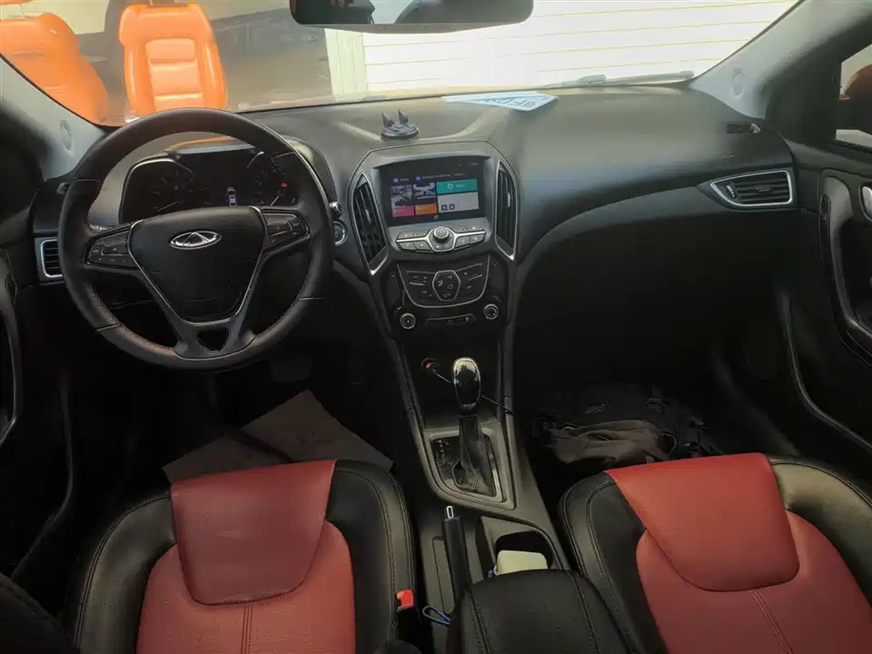 Chery Arrizo 5