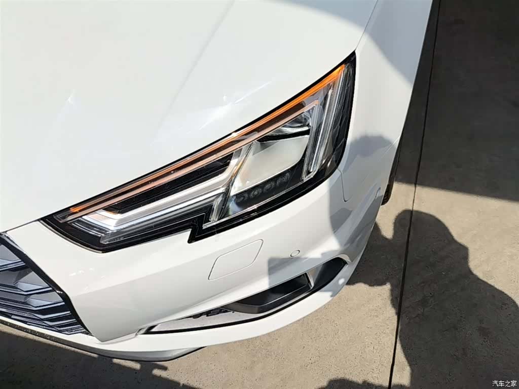 Audi A4L, 2020 24