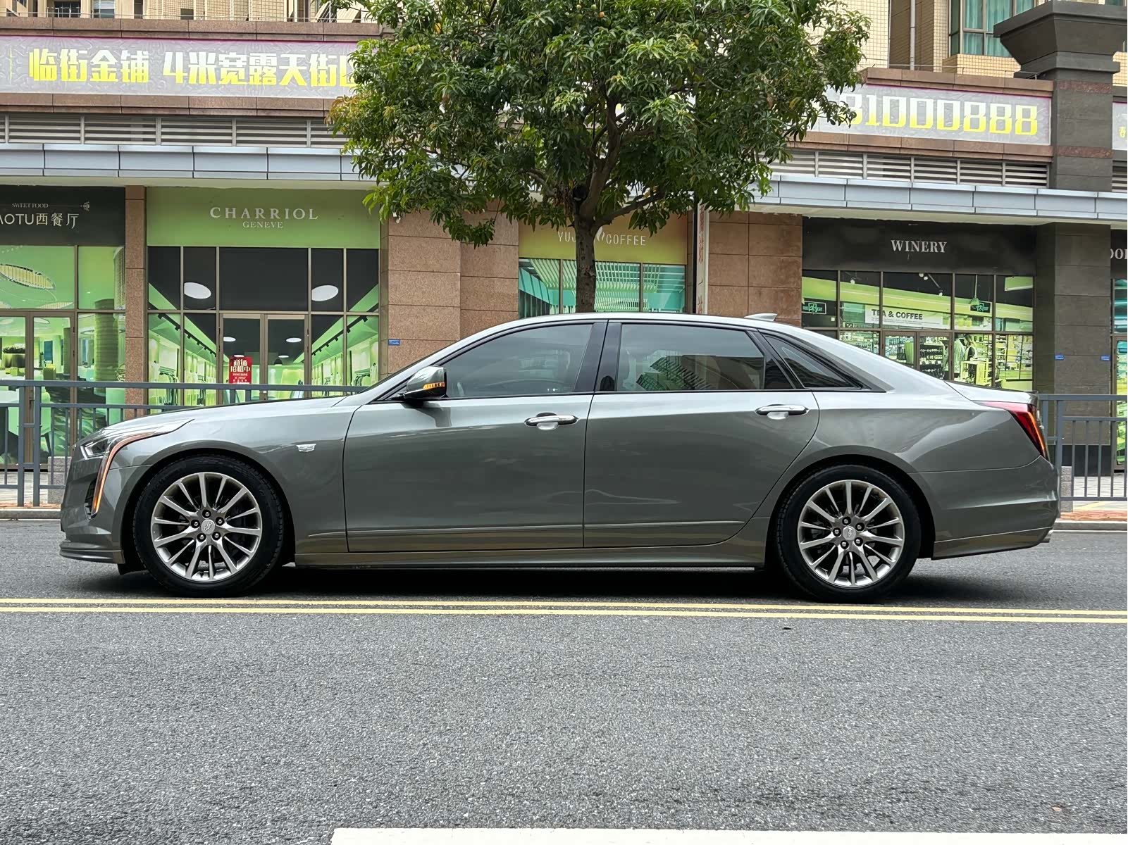 Cadillac CT6, 2019 все фото