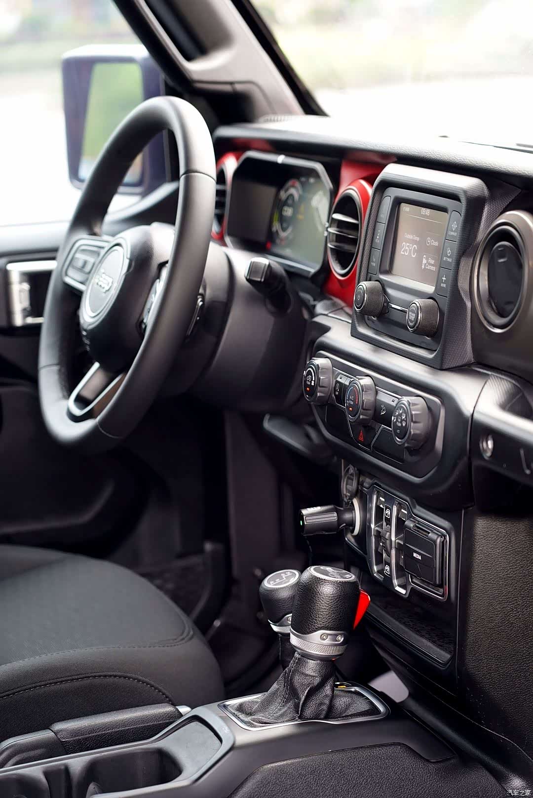Jeep Wrangler, 2020 18