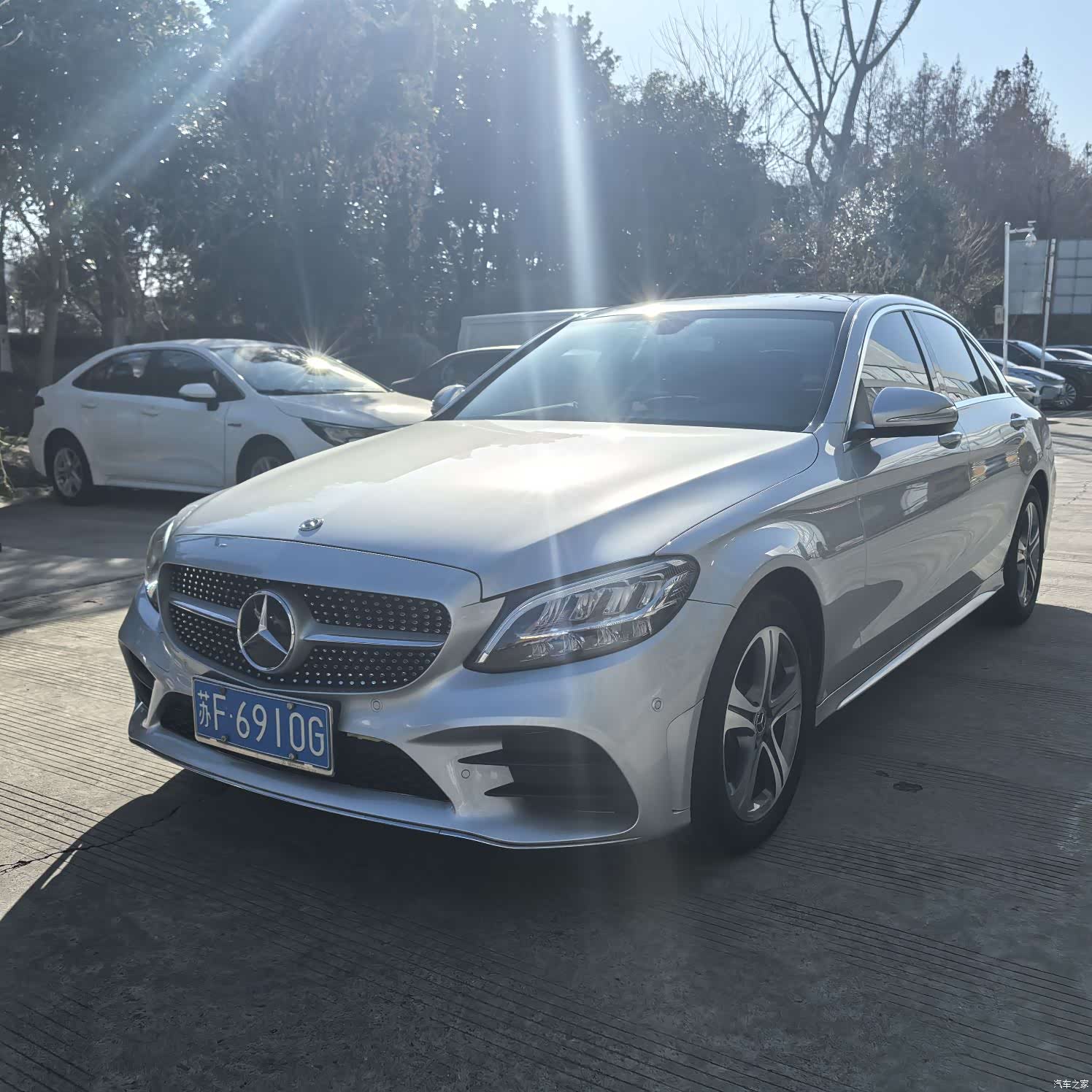 Mercedes-Benz C-Class, 2019 1