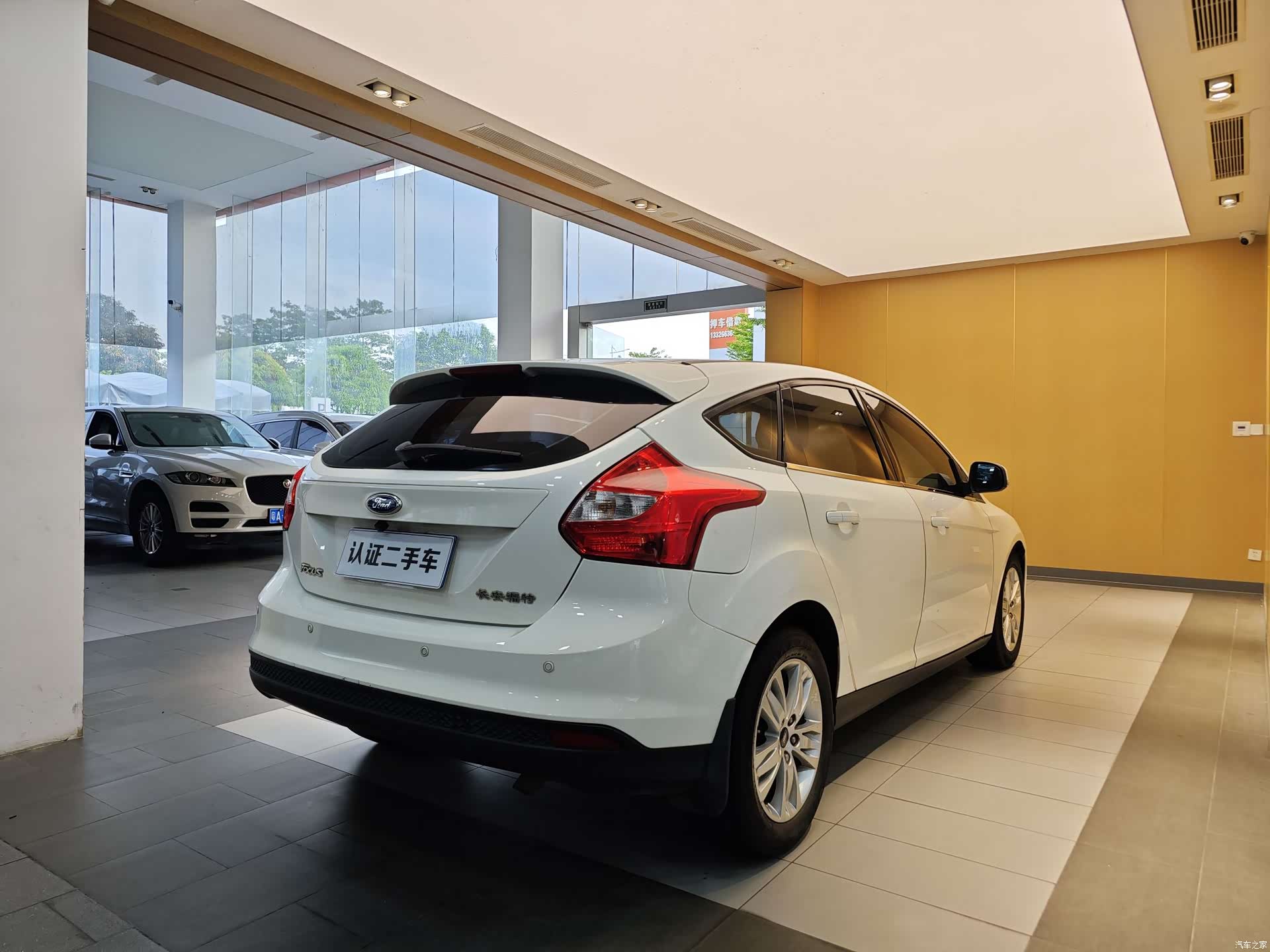 Ford Focus, 2015 28