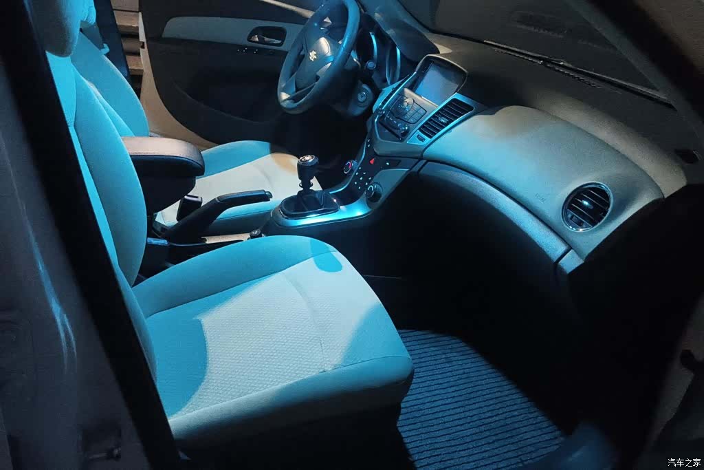 Chevrolet SE, 2014 8