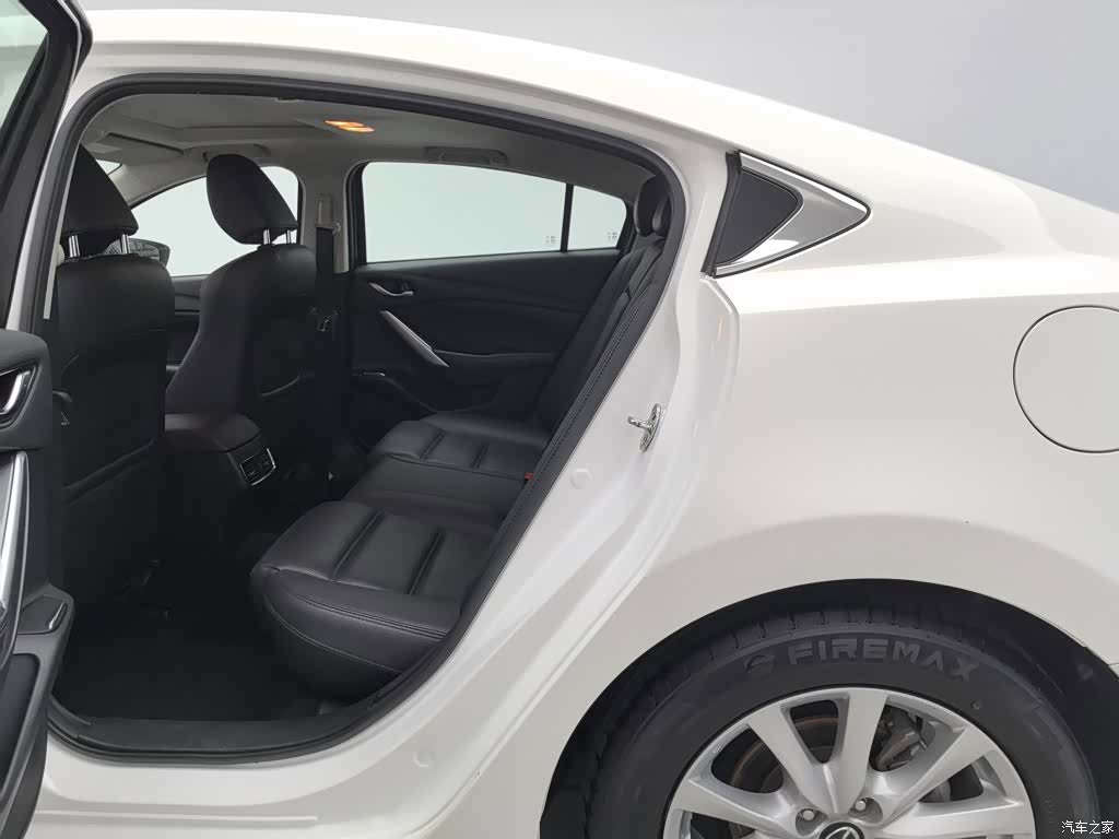 Mazda Atenza, 2017 15